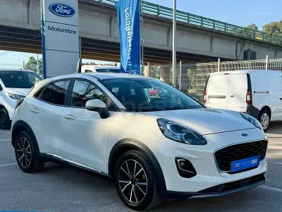 Usado Ford Puma Titanium 125 CV (91 kW) 2020 Blanco SUV