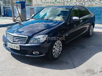 Usado Mercedes C350 Elegance 272 CV (200 kW) 2007 Azul Berlina