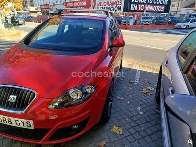 Rojo Usado 2010 Seat Altea Reference Monovolumen | 4500 € (Buen precio)