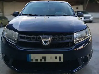 Usado Dacia Logan Ambiance 72 CV (52 kW) 2014 Azul Berlina