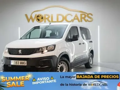 Usado Peugeot Rifter Business-Line 102 CV (75 kW) 2023 Blanco Monovolumen