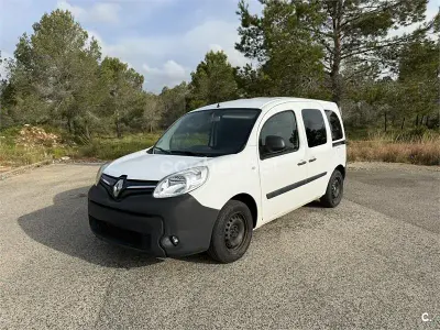 Usado Renault Kangoo Expression 90 CV (66 kW) 2016 Blanco Monovolumen