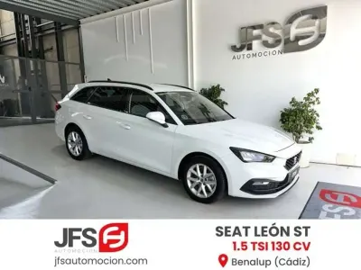 Usado Seat Leon ST 131 CV (96 kW) 2020 Blanco Familiar
