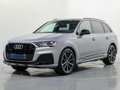 Usado Audi Q7 Ambiente 231 CV (169 kW) 2021 Gris / plata SUV