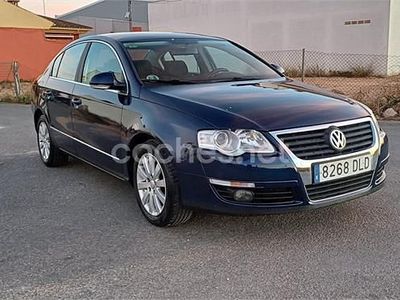 Azul Usado 2005 VW Passat Advance Berlina | 4000 € (Precio justo)