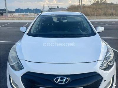 Blanco Usado 2012 Hyundai i30 Berlina | 5000 € (Super precio)