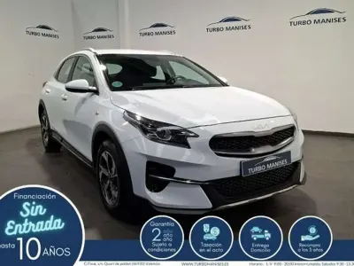 Usado Kia XCeed 120 CV (88 kW) 2022 Blanco SUV