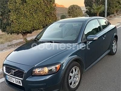 Usado Volvo C30 Kinetic 150 CV (110 kW) 2010 Gris / plata Utilitario