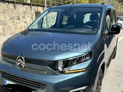 Usado Citroën Berlingo 102 CV (75 kW) 2025 Azul Monovolumen