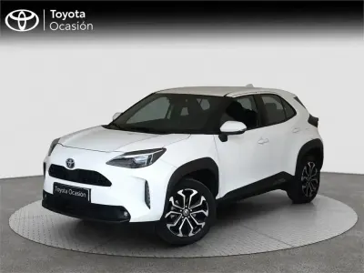 Usado Toyota Yaris Cross Active 116 CV (85 kW) 2023 Blanco SUV