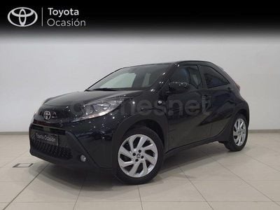Usado Toyota Aygo X Play 72 CV (52 kW) 2024 Negro SUV