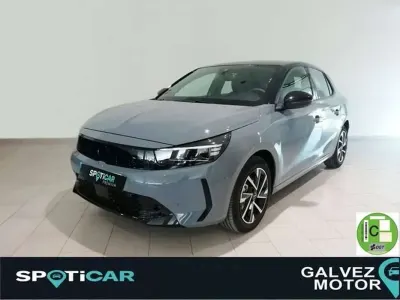 Usado Opel Corsa 101 CV (74 kW) 2025 Gris Utilitario