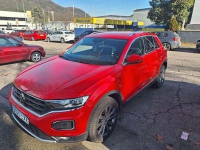 Begagnad VW T-Roc Sport 150 HK (110 kW) 2022 Röd SUV