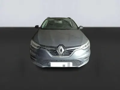 Usado Renault Mégane GrandTour Business 116 CV (85 kW) 2021 Gris Familiar