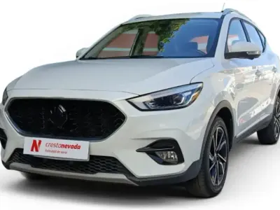 Usado MG ZS Luxury 106 CV (77 kW) 2023 Blanco SUV