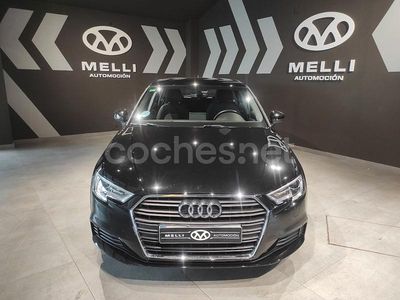 Usado Audi A3 116 CV (85 kW) 2019 Negro Berlina