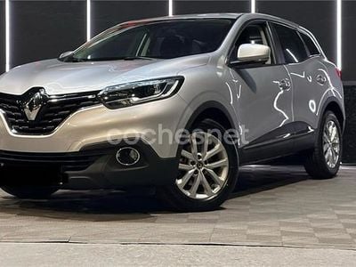 Begagnad Renault Kadjar Zen 130 HK (95 kW) 2015 Grå SUV