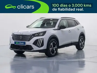 Usado Peugeot 2008 Allure 136 CV (100 kW) 2025 Blanco SUV