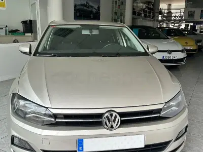 Używany VW Polo Advance 95 KM (69 kW) 2019 Beżowy Hatchback