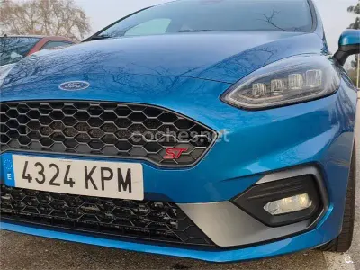 Usado Ford Fiesta ST 200 CV (147 kW) 2018 Azul Utilitario