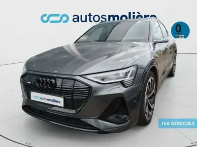 Usado Audi e-tron S-line plus 300 kW (408 CV) 2022 Gris SUV