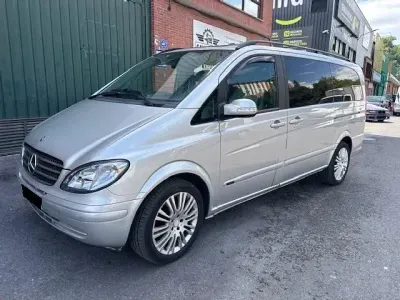 Käytetty Mercedes Viano 150 HP (110 kW) 2005 Sininen Tila-auto