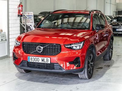 Usado Volvo XC40 Ultimate 163 CV (119 kW) 2023 Rojo SUV