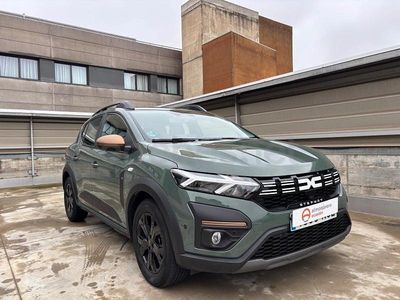 Usado Dacia Sandero Extreme 101 CV (74 kW) 2025 Verde Berlina