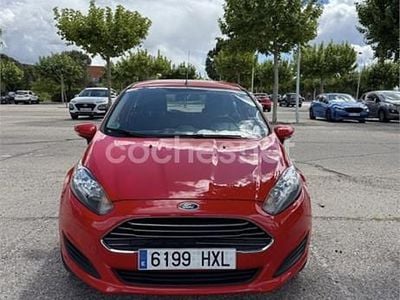 Rojo Usado 2014 Ford Fiesta Trend Utilitario | 7000 € (Precio justo)