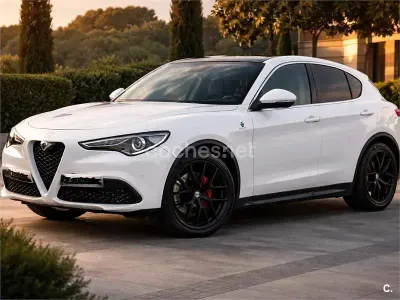 Usado Alfa Romeo Stelvio 280 CV (205 kW) 2017 Blanco SUV