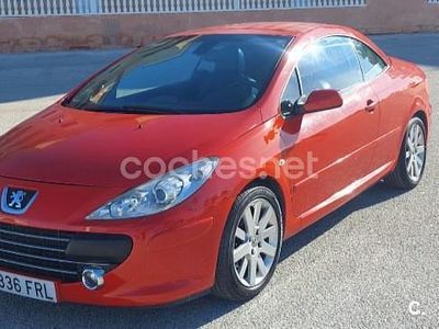 Rojo Usado 2007 Peugeot 307 CC Sport Descapotable | 5200 € (Precio justo)