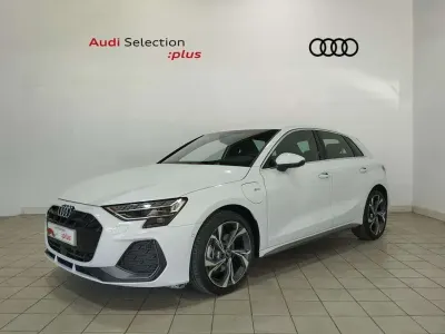 Usado Audi A3 Sportback e-tron S-Line 204 CV (150 kW) 2025 Blanco Utilitario