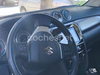 Usado Suzuki Vitara 140 CV (102 kW) 2019 Blanco SUV