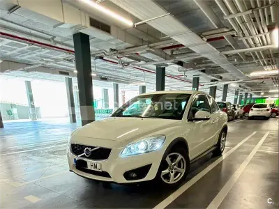Usado Volvo C30 Momentum 115 CV (84 kW) 2012 Blanco Utilitario