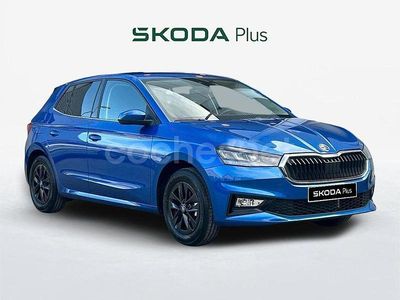 Azul Usado 2025 Skoda Fabia Selection Berlina | 18.990 € (Un poco caro)