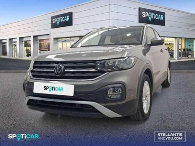 Usado VW T-Cross Advance 110 CV (80 kW) 2021 Gris SUV