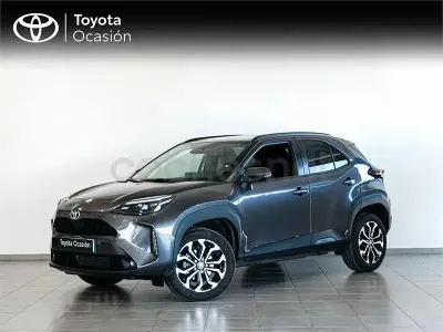 Usado Toyota Yaris Cross Active 116 CV (85 kW) 2025 Gris / plata SUV