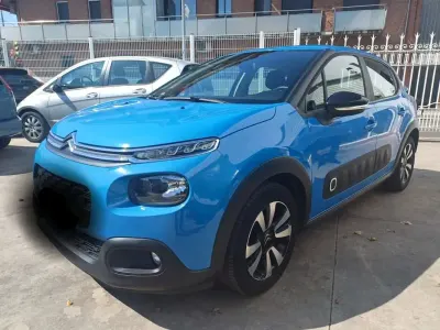 Usado Citroën C3 Live 82 CV (60 kW) 2017 Azul Utilitario
