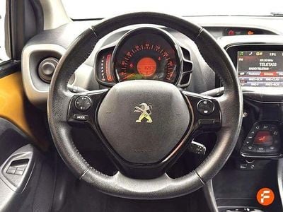 Amarillo Usado 2017 Peugeot 108 Berlina | 7990 € (Precio justo)
