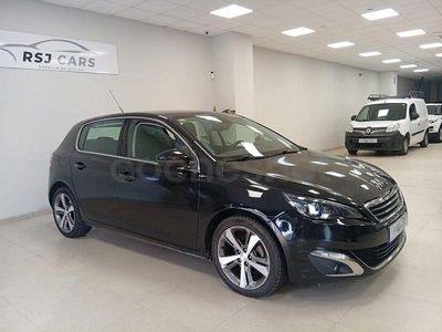 Usado Peugeot 308 Allure 120 CV (88 kW) 2015 Negro Berlina
