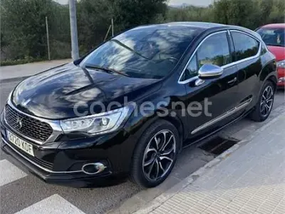 Usado DS Automobiles DS4 Style 180 CV (132 kW) 2017 Negro Berlina