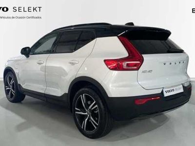 Blanco Usado 2021 Volvo XC40 R-Design SUV | 34.400 € (Caro)