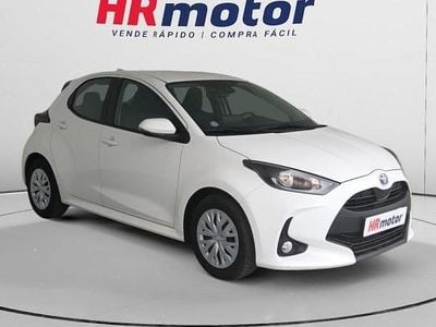 Usado Toyota Yaris Hybrid Business Edition 116 CV (85 kW) 2022