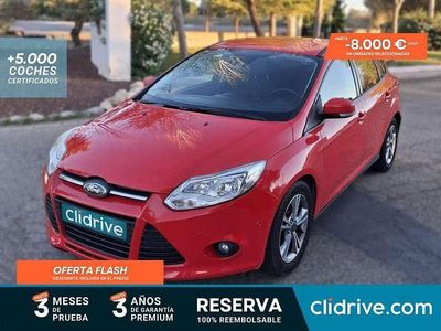 Usado Ford Focus Titanium 116 CV (85 kW) 2014 Rojo Utilitario