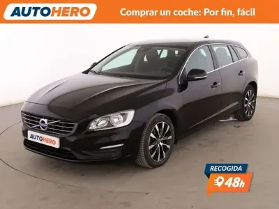 Usado Volvo V60 Momentum 150 CV (110 kW) 2017 Negro Familiar