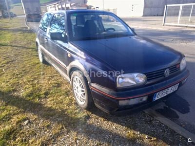 Usado VW Golf III GTI 115 CV (84 kW) 1995 Violeta / lila Berlina