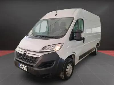 Usado Citroën Jumper 140 CV (102 kW) 2023 Blanco Monovolumen