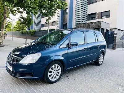 Usado Opel Zafira Cosmo 120 CV (88 kW) 2007 Verde Monovolumen