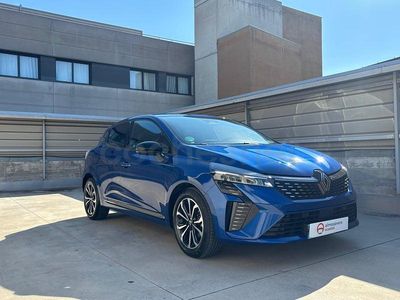 Azul Usado 2025 Renault Clio V Techno Berlina | 18.450 € (Precio justo)