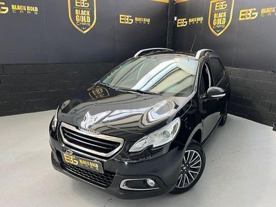 Usado Peugeot 2008 Active 82 CV (60 kW) 2016 Negro SUV